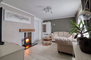 Lounge- click for photo gallery
